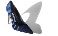 SUGATA Manolo Blahnik