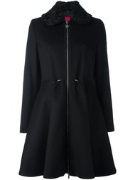 расклешенное пальто с капюшоном Moncler Gamme Rouge
