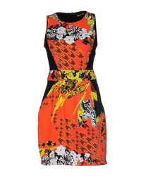Короткое платье Versace Jeans