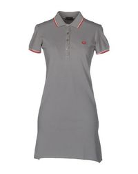 Короткое платье Fred Perry