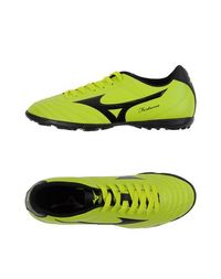 Низкие кеды и кроссовки Mizuno