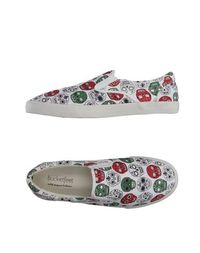 Низкие кеды и кроссовки Bucketfeet