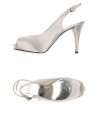 Сандалии Stuart Weitzman