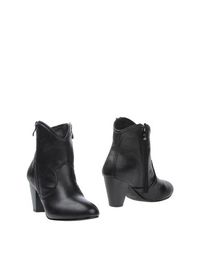 Полусапоги и высокие ботинки Laab