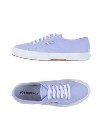 Низкие кеды и кроссовки Superga