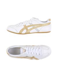 Низкие кеды и кроссовки Asics