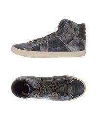 Высокие кеды и кроссовки Geox