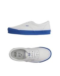 Низкие кеды и кроссовки Vans