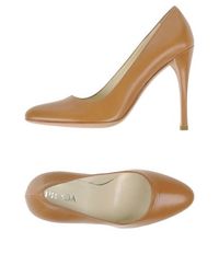 Туфли Prada