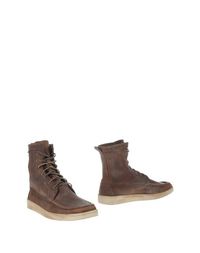 Полусапоги и высокие ботинки Sebago