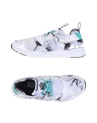Низкие кеды и кроссовки Reebok