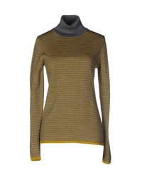 Водолазки Fendi