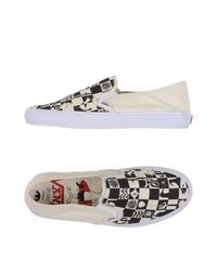 Низкие кеды и кроссовки Vans