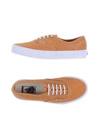 Низкие кеды и кроссовки Vans