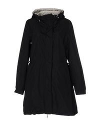 Легкое пальто Moncler