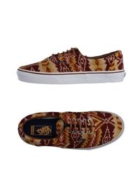 Низкие кеды и кроссовки Vans