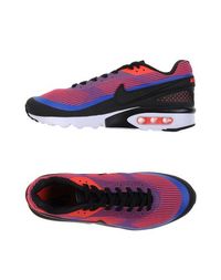 Низкие кеды и кроссовки Nike