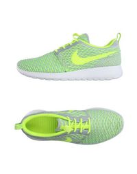 Низкие кеды и кроссовки Nike