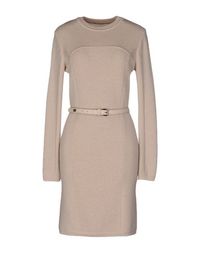 Короткое платье Fendi