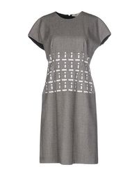 Короткое платье Fendi