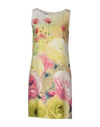 Короткое платье Moschino Cheapandchic