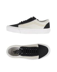 Низкие кеды и кроссовки Vans