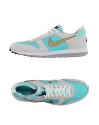 Низкие кеды и кроссовки Nike