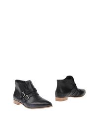 Полусапоги и высокие ботинки MIU MIU