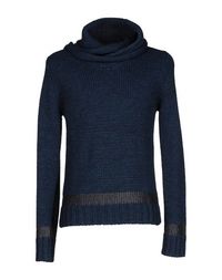 Свитер Vneck