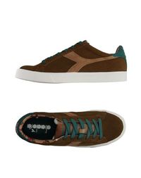 Низкие кеды и кроссовки Diadora