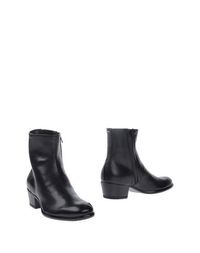 Полусапоги и высокие ботинки Maison Margiela 22