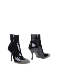 Полусапоги и высокие ботинки MIU MIU