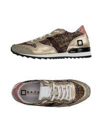Низкие кеды и кроссовки D.A.T.E.