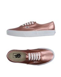 Низкие кеды и кроссовки Vans