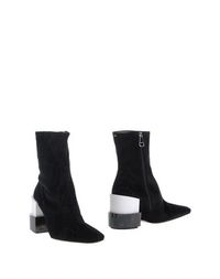Полусапоги и высокие ботинки Maison Margiela 22