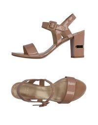 Сандалии Stuart Weitzman