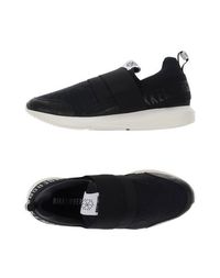 Низкие кеды и кроссовки Bikkembergs