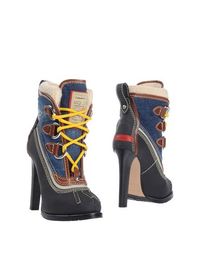 Полусапоги и высокие ботинки Dsquared2
