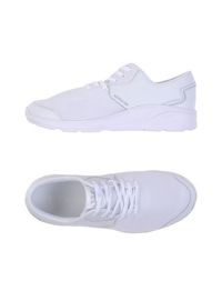 Низкие кеды и кроссовки Supra