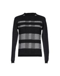 Свитер Vneck