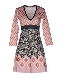 Короткое платье Patrizia Pepe