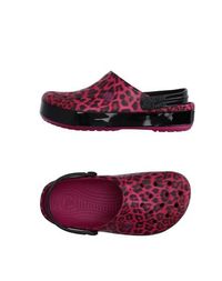Сандалии Crocs