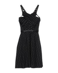 Короткое платье Guess