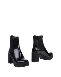 Полусапоги и высокие ботинки Prada Sport