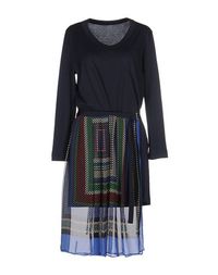 Короткое платье Sacai