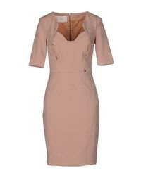 Короткое платье Betty Blue