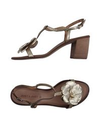 Сандалии Janet & Janet