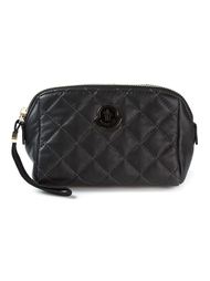 стеганая косметичка  Moncler