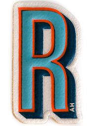 стикер 'R'  Anya Hindmarch