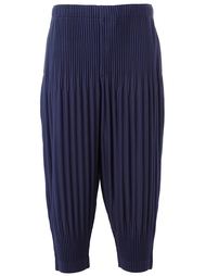 гофрированные брюки с заниженной шаговой линией Homme Plissé Issey Miyake